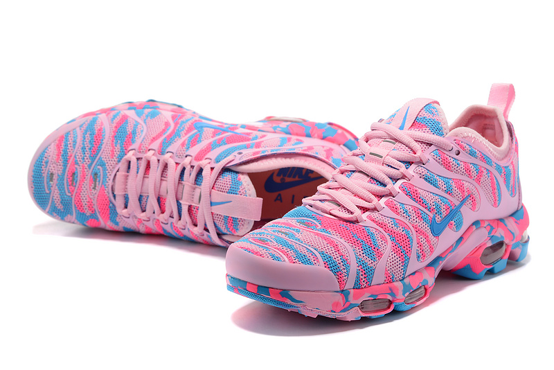 nike requin arc en ciel nike requin arc en ciel